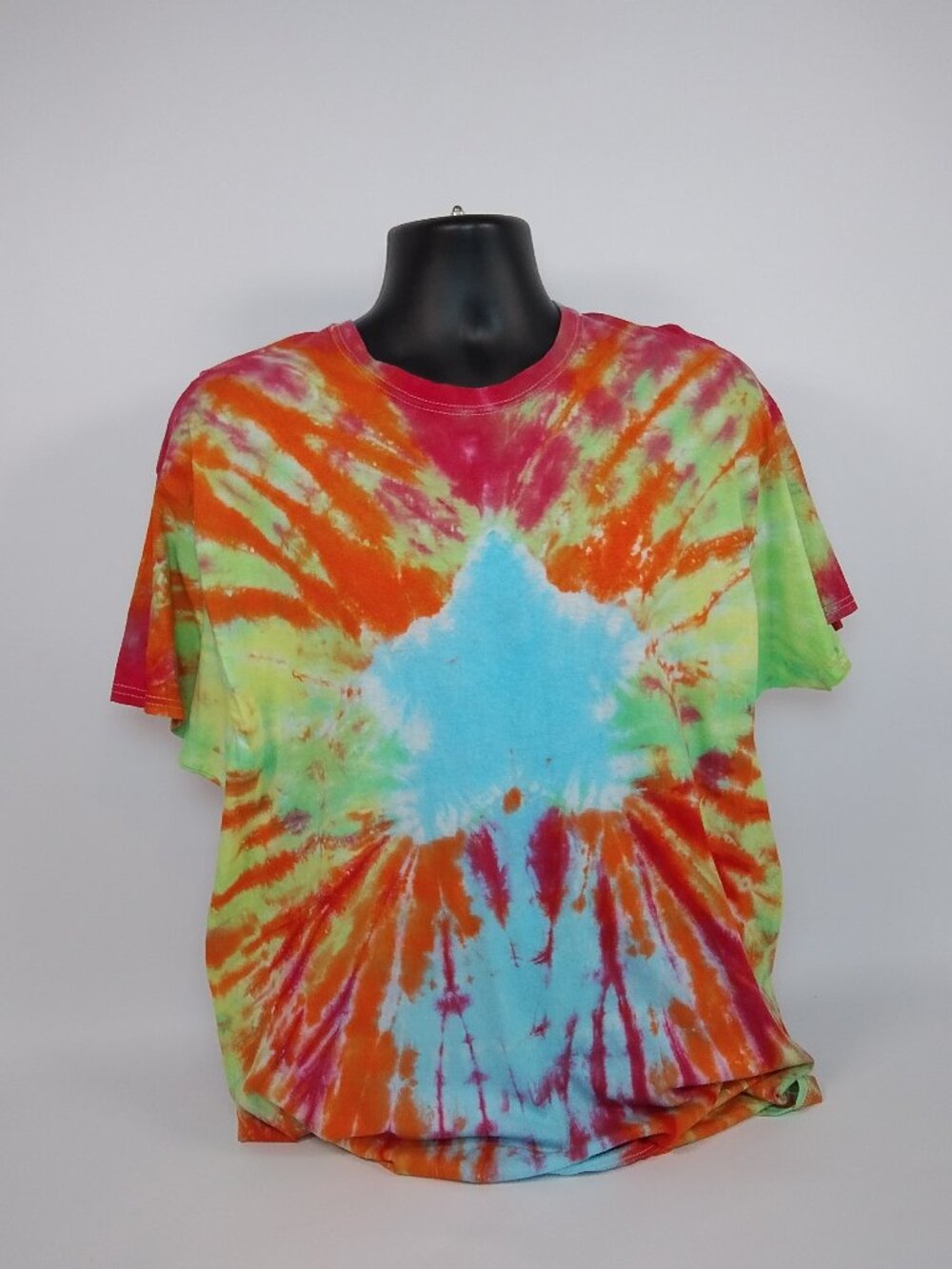 Mens XL Hanes "Star" Liquid Dyed T-Shirt